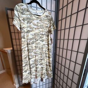 NWT LuLaRoe Carly Camouflage High Low Swing Dress